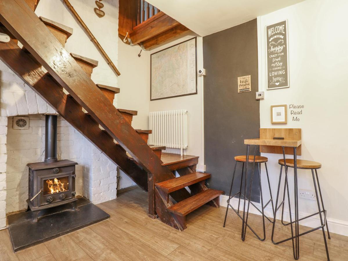 Villa Pengeulan à Machynlleth Extérieur photo